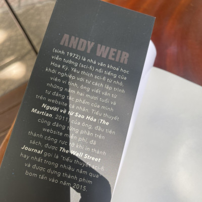 ARTEMIS - CUỘC CHIẾN TRÊN MẶT TRĂNG - Andy Weir – Lê Đình Chi dịch - Nhã Nam (Sách mới 2022)