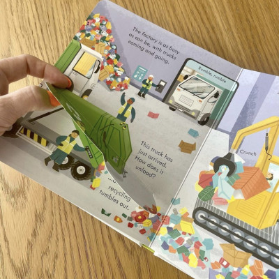 Sách tương tác tiếng anh cho bé - Usborne Peep Inside how a recycling truck works