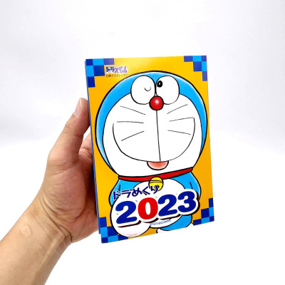 Doraemon Tear-off Calendar 2023 (Japanese Edition)