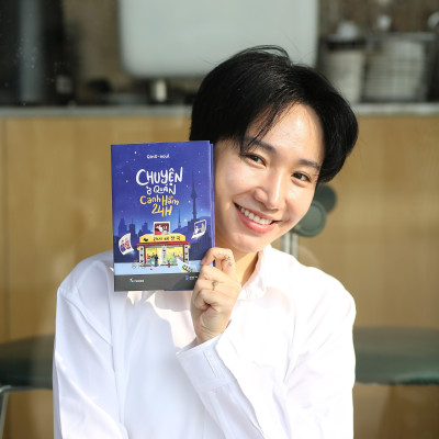 Sách - Chuyện Ở Quán Canh Hầm 24h - Tặng Kèm Bookmark