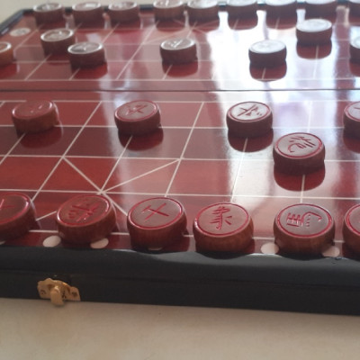 Cờ tướng gỗ hương và quân cờ gỗ hương