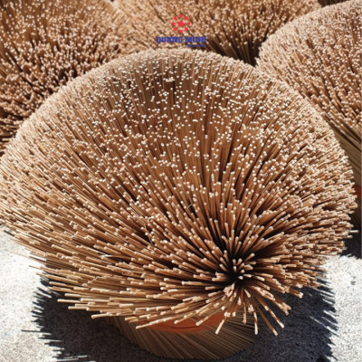 Nhang Thảo Mộc Dương Minh 20cm và 30cm nhang thơm hương tết cổ truyền từ thảo dược tự nhiên