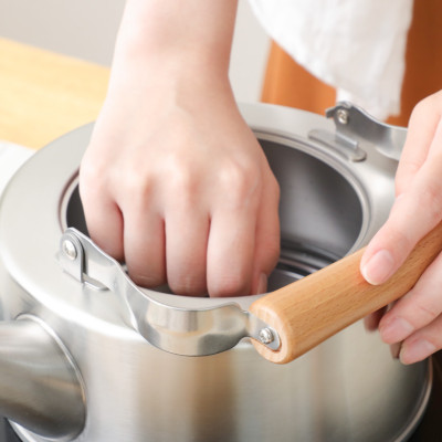 Ấm đun nước bếp từ cao cấp Freiz Takumiya 2.5L hàng chuẩn Made in Japan