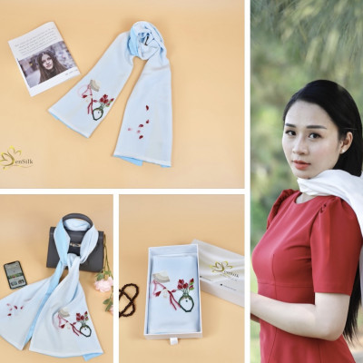 Khăn Lụa Thêu Handmade Cô Gái Nón Lá 2 Màu Sen Silk, 100% Silk Scarf Embroidery, Quà Tặng Thủ Công, Khăn Lụa Đẹp Thêu Tay