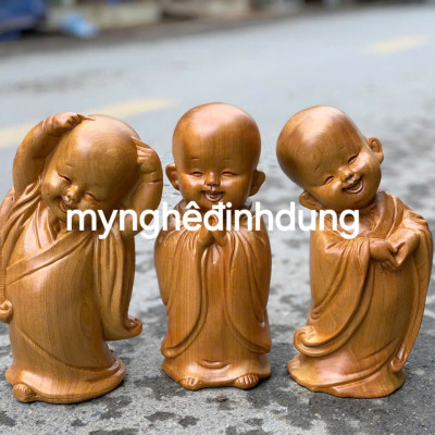 Bộ tượng tam tâm bằng gỗ bách xanh thơm nức cao 25x14x11cm