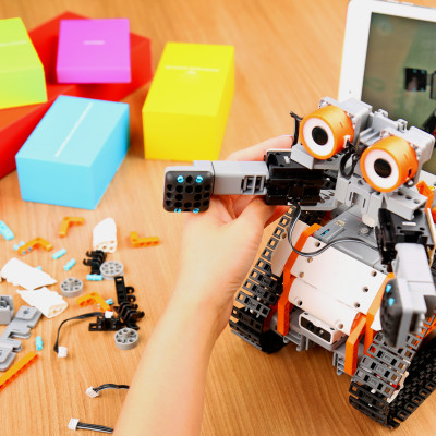 Robot Giáo dục - UBTECH JIMU Astrobot