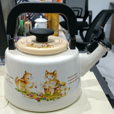 Ấm đun nước tráng men cao cấp Nhật Bản Fujihoro,Hoa Văn Con mèo, KIT-2.2K, sử dụng bếp từ