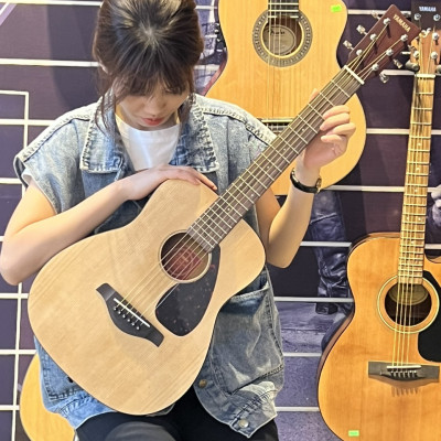 Đàn guitar acoustic  3/4 Yamaha JR2 cỡ nhỏ- Chính hãng, BH 12 tháng