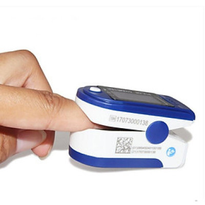 Máy đo nồng độ oxy và nhịp tim kẹp ngón tay cho kết quả nhanh chóng chính xác - Máy đo sp02 kẹp đầu ngón tay