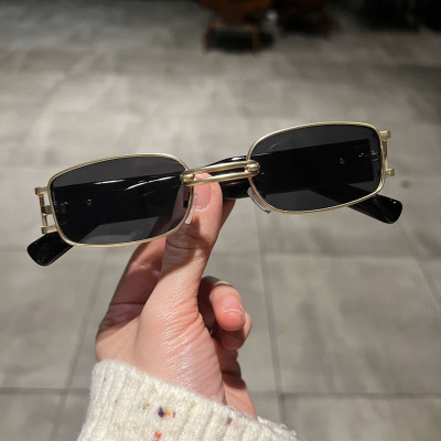 Kính mát unisex nam nữ Mắt vuông form nhỏ chống nắng sành điệu