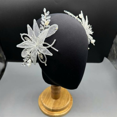 Cài tóc cô dâu hoa đá mẫu mới được kết thủ công tinh tế