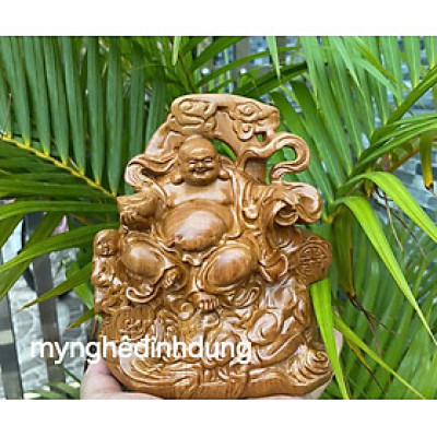 Tượng phật di lặc nhất phúc bằng gỗ bách xanh thơm nức cao 15x12x6cm