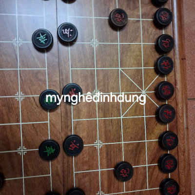 Combo bộ bàn cờ tướng gỗ hương đá + quân gỗ trắc đỏ đen víp