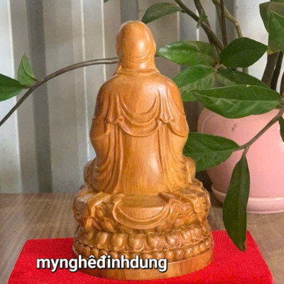 Tượng mẹ quan âm bồ tát bằng gỗ bách xanh thơm nức kt cao 15x9x9cm