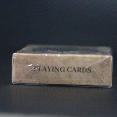 Bài 52 lá Scarlet gothic