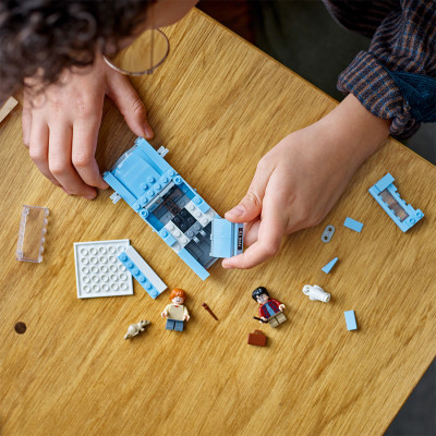 Đồ Chơi Lắp Ráp Xe Bay Phép Thuật Ford Anglia LEGO HARRY POTTER 76424 (165 chi tiết)