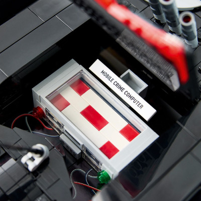 LEGO SUPERHEROES 76328 Đồ Chơi Lắp Ráp Xe Batmobile Huyền Thoại (1822 chi tiết)