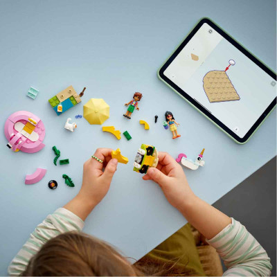 Đồ Chơi Lắp Ráp Bữa Tiệc Hồ Bơi Của Kỳ Lân Và Hồng Hạc LEGO FRIENDS 42658 (99 chi tiết)