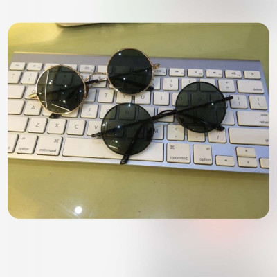 Kính râm Mắt tròn nhỏ phong cách retro nam nữ