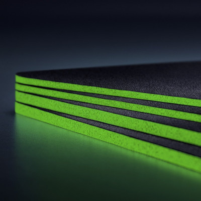 Tấm lót chuột Razer Gigantus V2 - Soft Mat-Large_RZ02-03330300-R3M1 - Hàng chính hãng