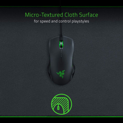 Tấm lót chuột Razer Goliathus Chroma - Black (Hàng chính hãng)