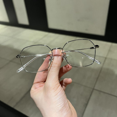 Kính Mắt vuông kim loại tăm nhẹ