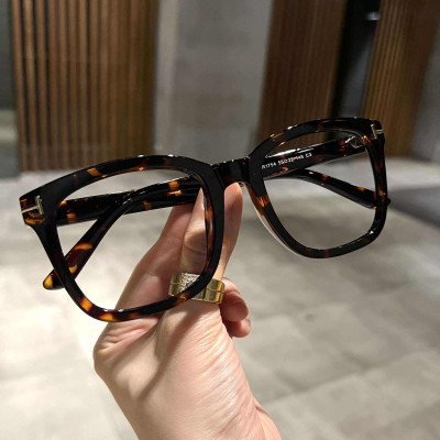 (Hàng cao cấp) Kính mắt thời trang dáng vuông to màu đồi mồi dành cho nam nữ