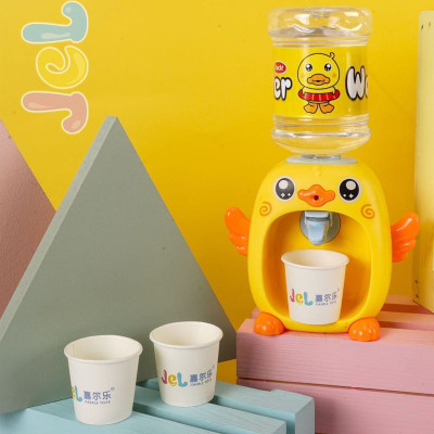 Bình Nước Mini Hình Chú Vịt Vàng Cho Bé, Đồ Chơi Máy Rót Nước Mini Dễ Thương Cho Trẻ Em - Chính hãng MINIIN 