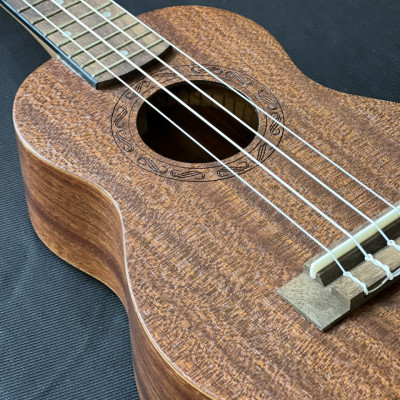 Đàn Ukulele soprano Vines UK21-30- Hàng nhập khẩu