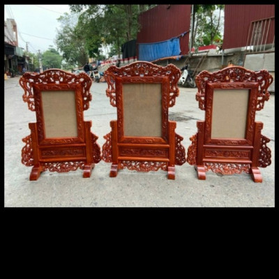 Khung ảnh thờ bằng gỗ hương kt lồng ảnh 25×35cm