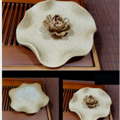 Đĩa đốt trầm nụ và trầm cây hoa sen