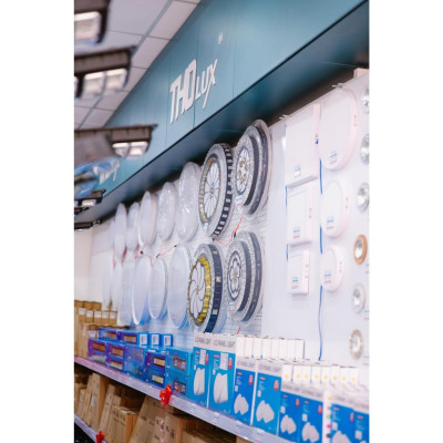 Đèn pha MC-021 Tholux 100W. Đèn led LED ngoài trời