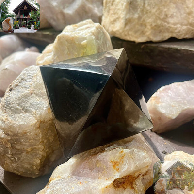 Kim tự tháp đá bồ kết đen NHA SAN T640 Món quà phong thủy tuyệt vời - 1.02kg (7 x 10 (cm)