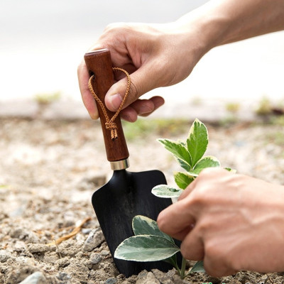 Xẻng nhỏ làm vườn Echo Metal chuyên dụng, giúp việc làm vườn trở nên dễ dàng và không tốn sức - nội địa Nhật Bản 