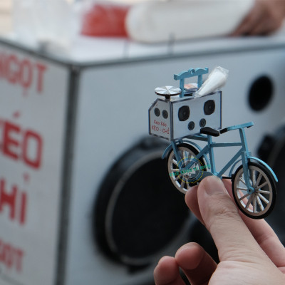 MÔ HÌNH TỰ LẮP RÁP DIY SÀI GÒN XƯA VÀ NAY - XE KẸO KÉO - HR03