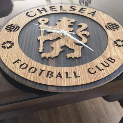 ĐỒNG HỒ GỖ TREO TƯỜNG LOGO BÓNG ĐÁ CHELSEA