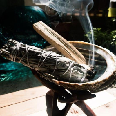 Bó lá xô thơm xanh - Blue sage - xông nhà mang may mắn và tài lộc