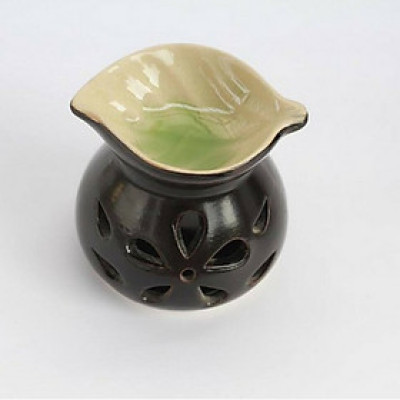 Đèn đốt nến tnh dầu miệng chiếc lá Gốm Sứ Bát Tràng(giao màu ngẫu nhiên)