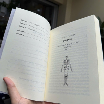 Sách - Lời khai của xương (Báo cáo pháp y - Tập 2) (Nhã Nam HCM)