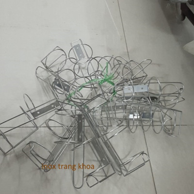 Giá  inox để chai, lọ sát khuẩn