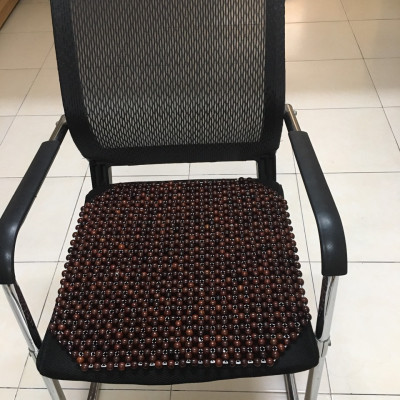 Đệm Lót Ghế Văn Phòng , Ghế Làm Việc Hạt Gỗ Mun ( hình thật )