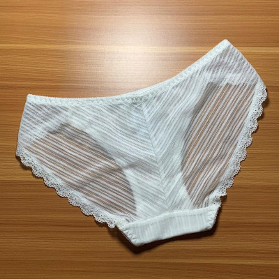 QUẦN TAM GIÁC LƯỚI VIỀN REN LMQ1169