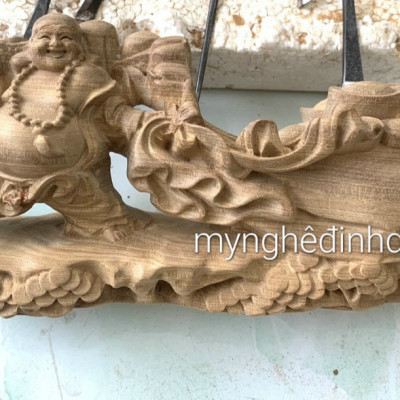 Tượng phật di lặc kéo bao vàng bằng gỗ ngọc am thơm nức kt 20x10x6cm 