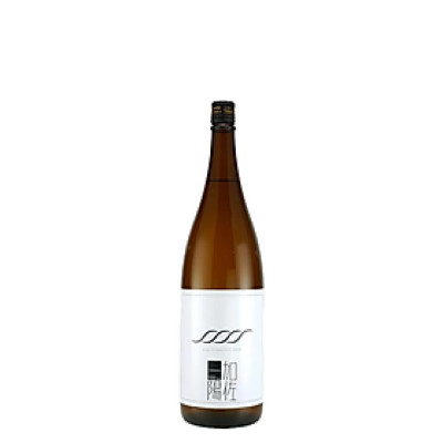 Sake Nhật Bản agata Tokubetsu Junmai Kasaichiyou Chai 720ml