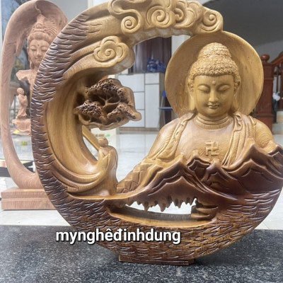 Tượng nhất tâm bái phật bằng gỗ ngọc am thơm nức pu giả cổ kt 40x40x6cm 