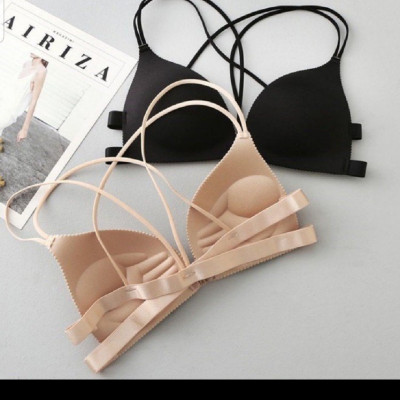 Áo Bra Đúc Su Cài Trước, Có Đệm Bàn Tay Nâng Ngực, bra học sinh mút mỏng, màu đen mã 810 - áo ngực nâng ngực bàn tay dây chéo sau, bra không dây có kèm dây trong, mút mỏng, màu da 811.