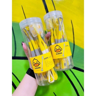 Sản phẩm  dụng cụ  vệ sinh  -Hộp 8 cây bàn chải cho bé 2 in 1 kèm dụng cụ cạo lưỡi ,cán cầm chống trượt ,lông bàn chải sợi tơ siêu mềm , giúp chải răng sạch hơn , giảm vi khuẩn gây sâu răng và hôi miệng an toàn và tiện lợi 