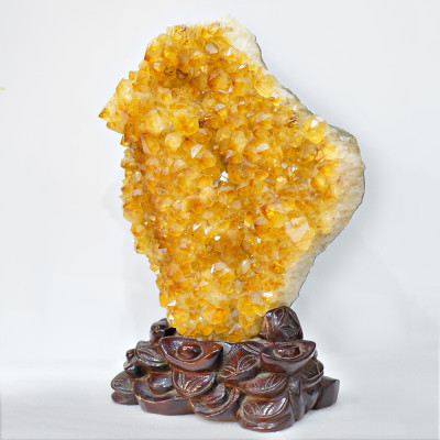 Khối Đá Thạch Anh Vàng Citrine Phong Thủy Đế Gỗ Tự Nhiên 32x23x5cm