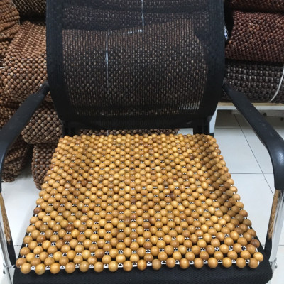 Đệm Lót Ghế Văn Phòng , Ghế Làm Việc Hạt Gỗ Pơ Mu ( hình thật )