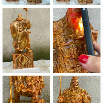 Tượng quan công trấn ải bằng gỗ huyết long kt cao 60×23×14cm